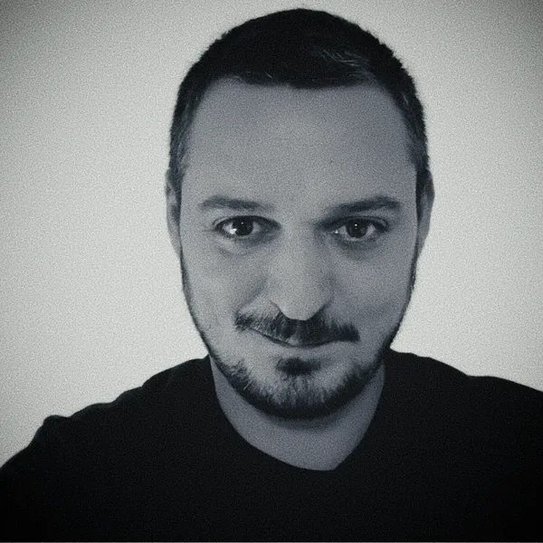 Simon André